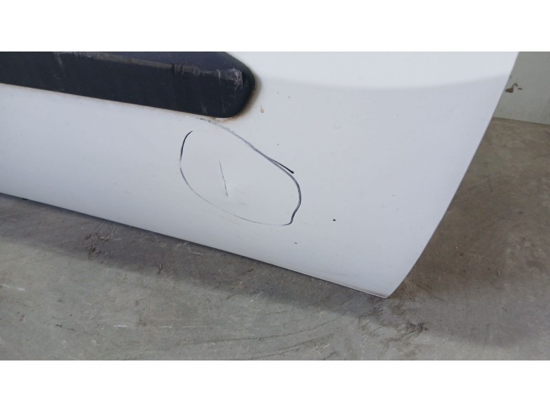 Recambio de puerta delantera derecha para fiat doblo cargo (263_) 1.3 d multijet (263wxu1a) referencia OEM IAM 52155064 MUY TOCA