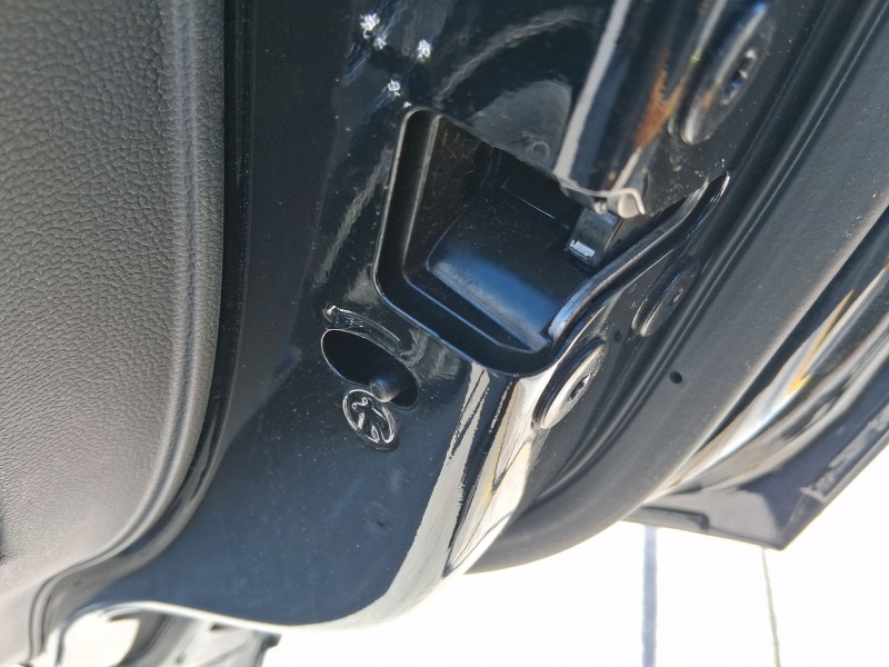 Recambio de cerradura puerta trasera derecha para mg zs suv (azs1) 1.5 vti referencia OEM IAM 10640594  