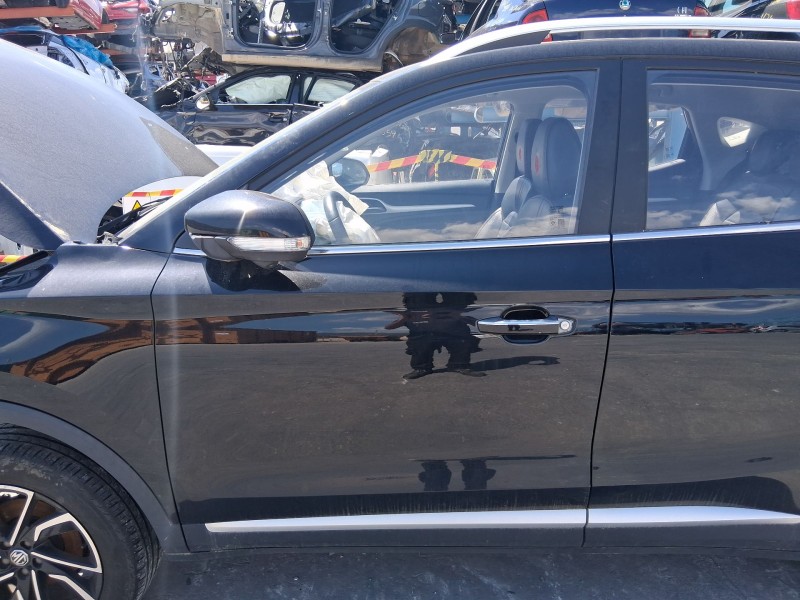 Recambio de puerta delantera izquierda para mg zs suv (azs1) 1.5 vti referencia OEM IAM 10318335SEPP  