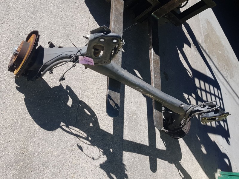 Recambio de puente trasero para fiat 500l (351_, 352_) 1.4 (199lyb1b) referencia OEM IAM 6000636674 DISCO C/ABS Y 5 TORNILLOS 