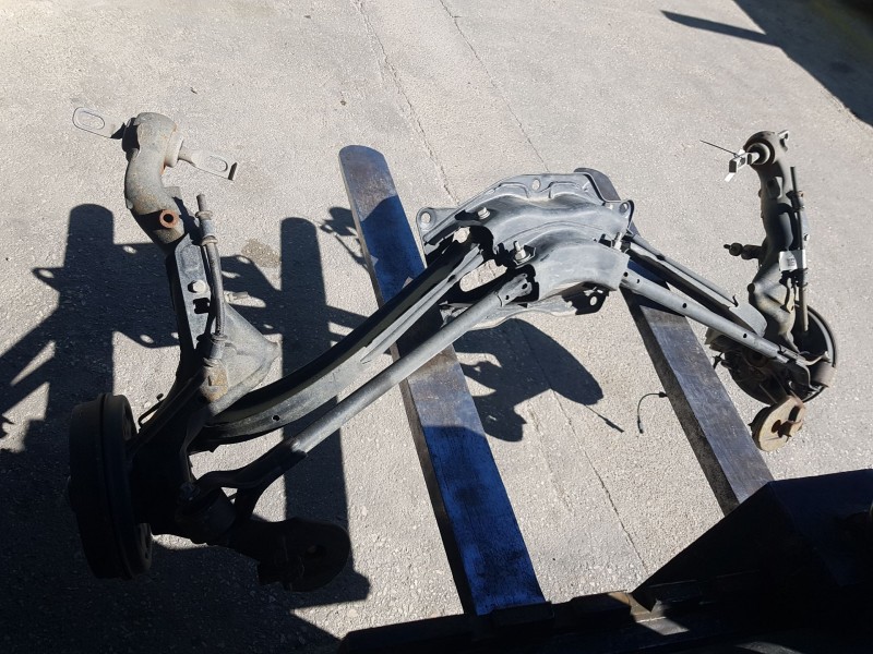 Recambio de puente trasero para fiat doblo cargo (263_) 1.3 d multijet (263wxu1a) referencia OEM IAM 52213170 TAMBOR C/ABS 5 TOR