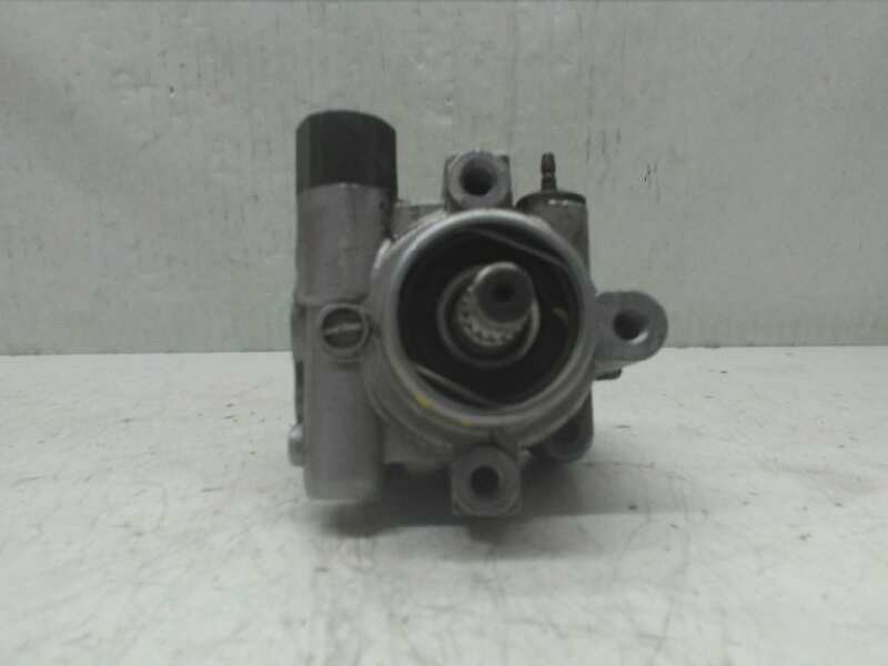 Recambio de bomba direccion para mazda 626 berlina (ge) 2.5 v6 24v cat referencia OEM IAM   