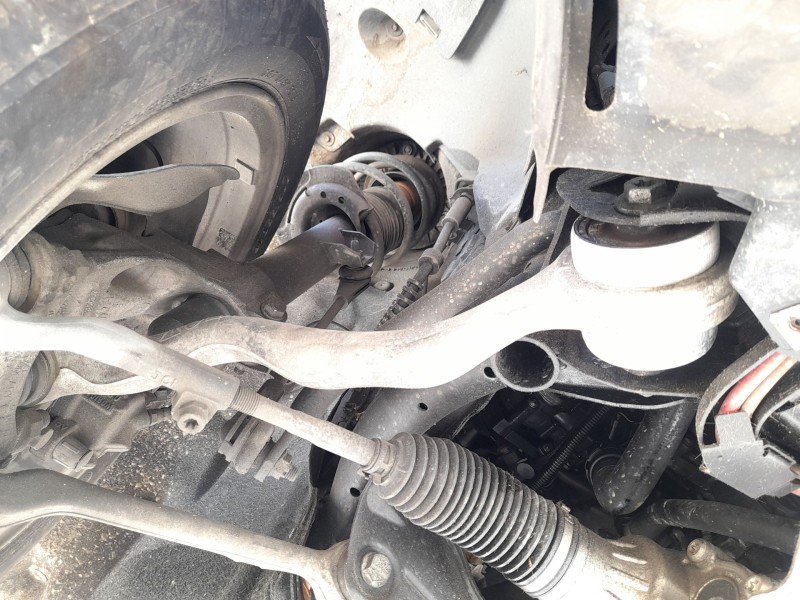 Recambio de brazo suspension inferior delantero derecho para bmw 1 (f20) 118 i referencia OEM IAM 31126852992  