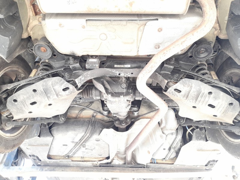 Recambio de puente trasero para bmw 1 (f20) 118 i referencia OEM IAM 33316792505  