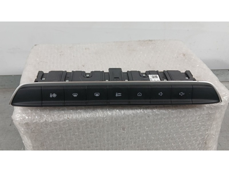 Recambio de mando climatizador para mg mg 3 (5lfp) mg3 1.5 referencia OEM IAM 11496132 SAIC MOTOR 528193772