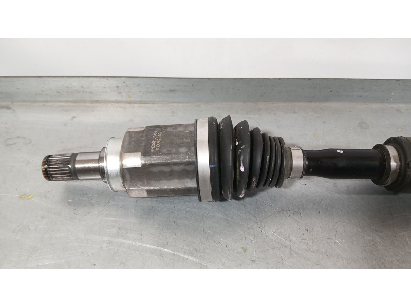 Recambio de transmision delantera derecha para mg mg 3 (5lfp) mg3 1.5 referencia OEM IAM 11138009 SAIC MOTOR 98220065