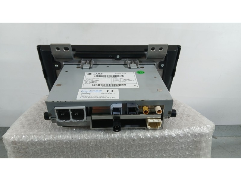 Recambio de sistema navegacion gps para mg mg 3 (5lfp) mg3 1.5 referencia OEM IAM 1192807402 SAIC MOTOR PANTALLA ROZADA 18022773