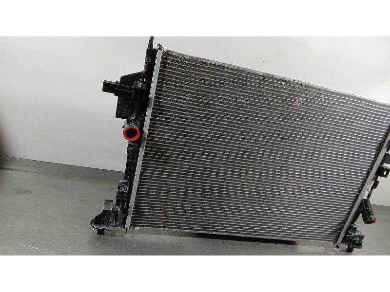 Recambio de radiador agua para mg mg 3 (5lfp) mg3 1.5 referencia OEM IAM 11645134 SAIC MOTOR ZP22341R1