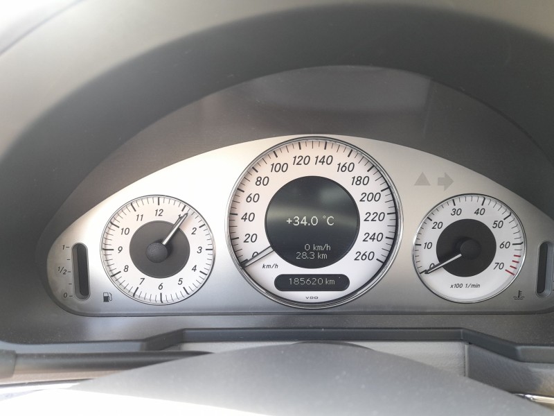 mercedes-benz clase e (w211) del año 2006