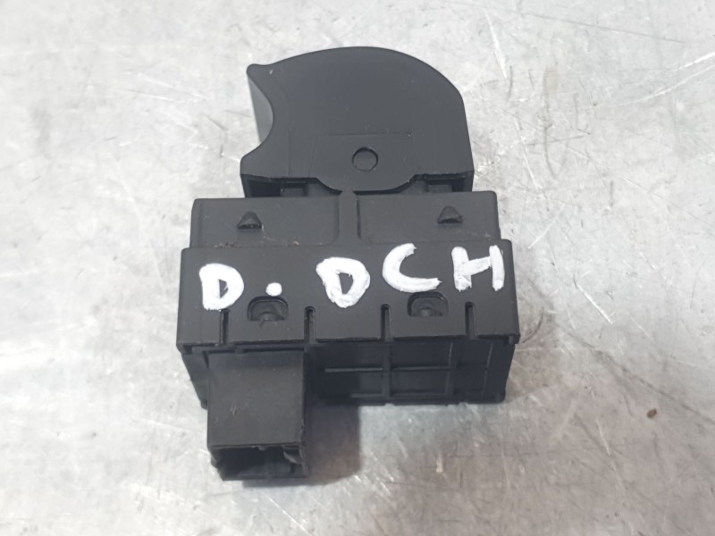 Recambio de mando elevalunas delantero derecho para fiat 500l (351_, 352_) 1.4 (199lyb1b) referencia OEM IAM 735600120  