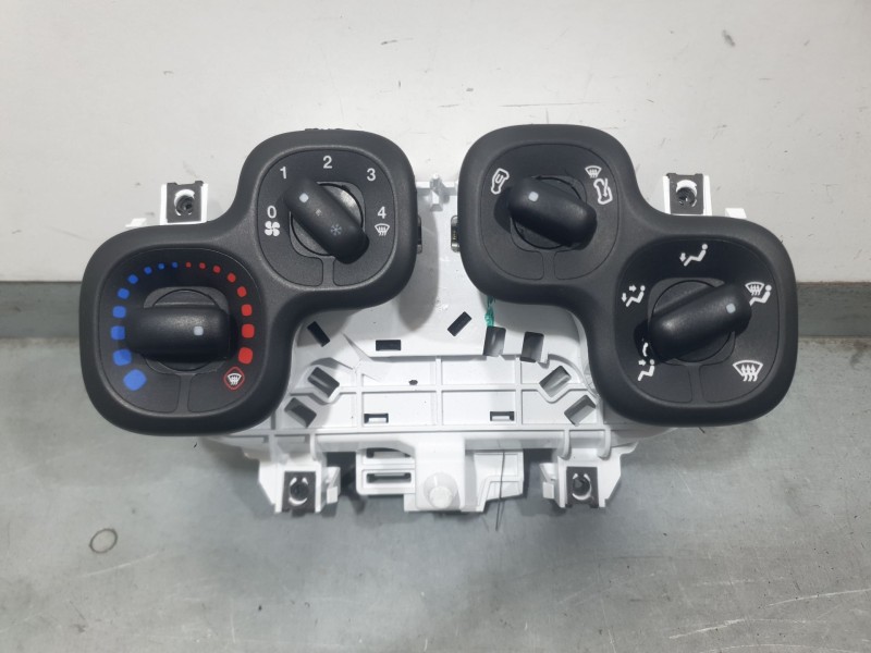 Recambio de mando calefaccion / aire acondicionado para fiat panda (312_, 319_) 1.2 (312pxa1a) referencia OEM IAM 5P6240100 5P63