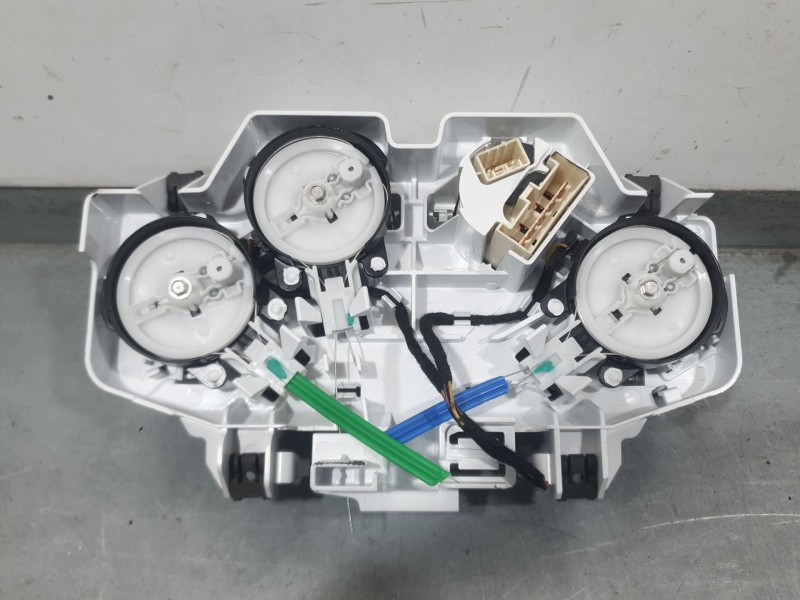 Recambio de mando calefaccion / aire acondicionado para fiat panda (312_, 319_) 1.2 (312pxa1a) referencia OEM IAM 5P6240100 5P63