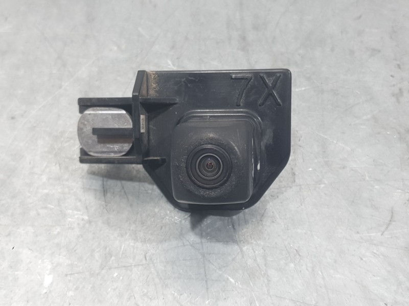 Recambio de camara vision trasera para toyota yaris (_p13_) 1.5 hybrid (nhp130_) referencia OEM IAM 867900D060  