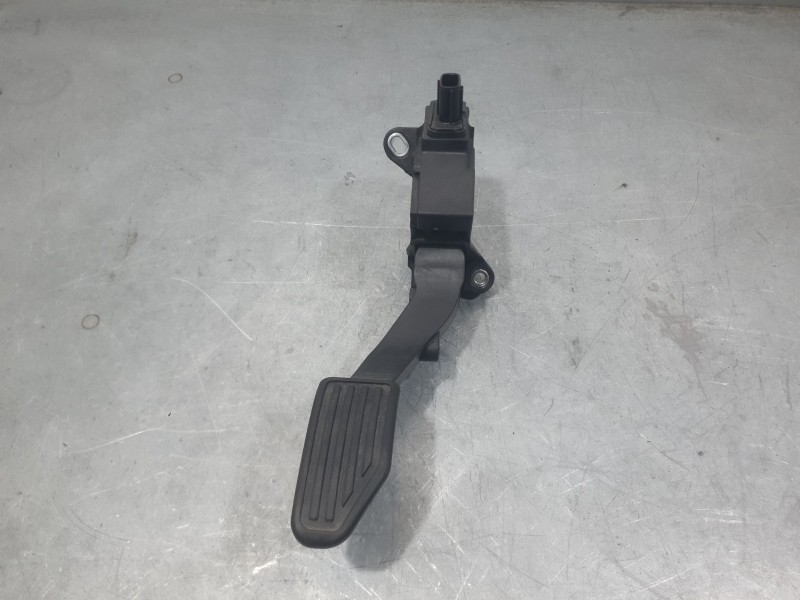 Recambio de potenciometro pedal para toyota yaris (_p13_) 1.5 hybrid (nhp130_) referencia OEM IAM 781100D110  