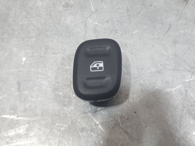 Recambio de mando elevalunas delantero derecho para fiat panda (312_, 319_) 1.2 (312pxa1a) referencia OEM IAM 735536760  