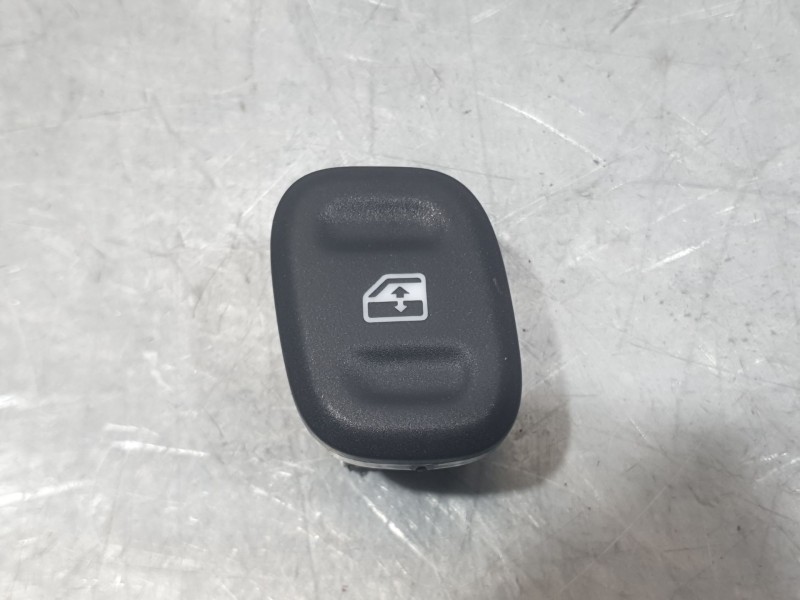 Recambio de mando elevalunas delantero izquierdo para fiat panda (312_, 319_) 1.2 (312pxa1a) referencia OEM IAM 735536759  