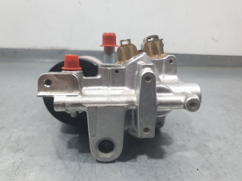 Recambio de bomba abs para toyota yaris (_p13_) 1.5 hybrid (nhp130_) referencia OEM IAM 4707012010  
