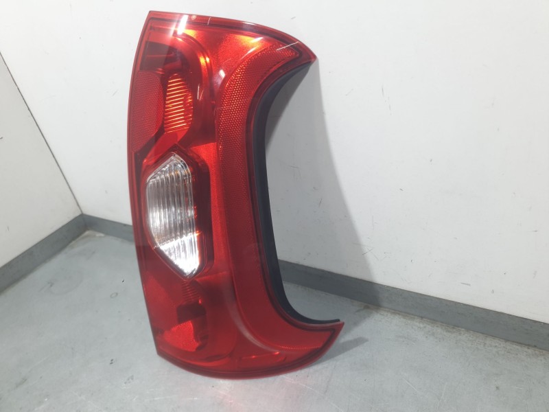 Recambio de piloto trasero derecho para fiat panda (312_, 319_) 1.2 (312pxa1a) referencia OEM IAM 521023500  