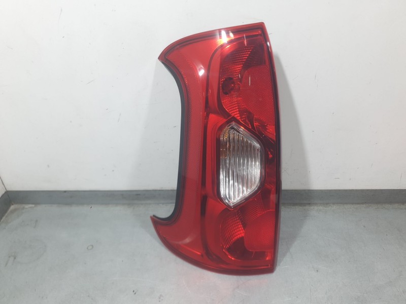 Recambio de piloto trasero izquierdo para fiat panda (312_, 319_) 1.2 (312pxa1a) referencia OEM IAM 521023570  