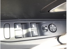 Recambio de mando elevalunas delantero izquierdo para peugeot 208 ii (ub_, up_, uw_, uj_) 1.2 puretech hybrid 110 edcs6 referenc