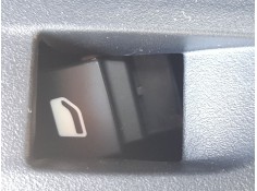 Recambio de mando elevalunas trasero izquierdo para peugeot 208 ii (ub_, up_, uw_, uj_) 1.2 puretech hybrid 110 edcs6 referencia