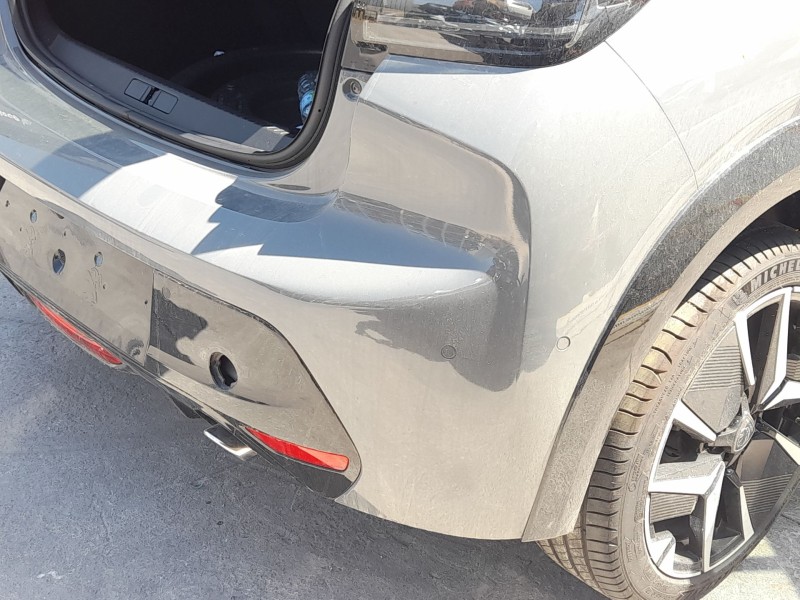 Recambio de paragolpes trasero para peugeot 208 ii (ub_, up_, uw_, uj_) 1.2 puretech hybrid 110 edcs6 referencia OEM IAM 1649798