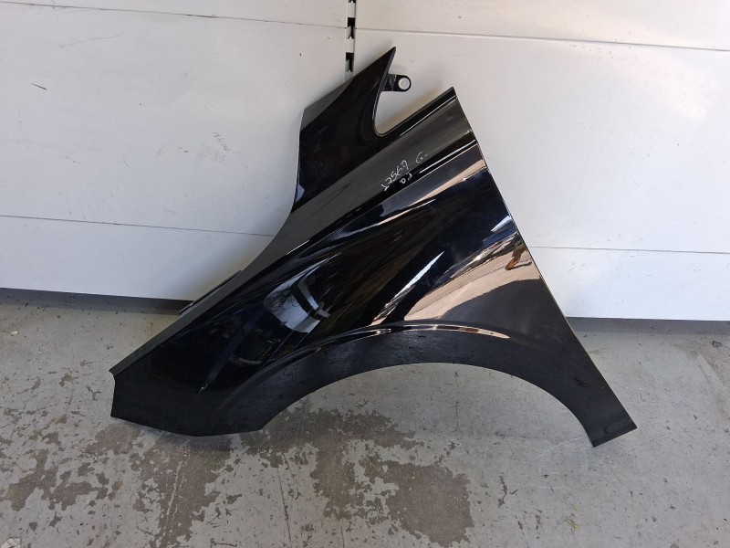 Recambio de aleta delantera izquierda para mg mg 3 (5lfp) mg3 1.5 referencia OEM IAM 11206526SEPP  