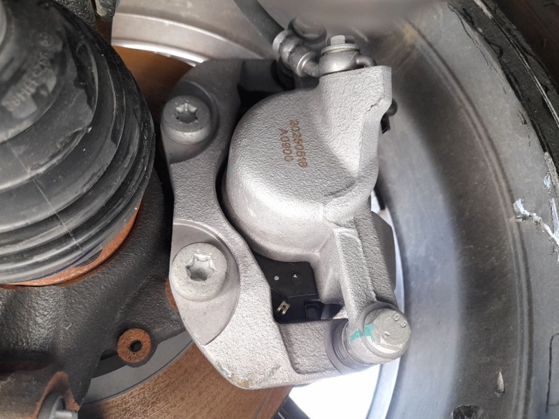 Recambio de pinza freno delantera izquierda para peugeot 208 ii (ub_, up_, uw_, uj_) 1.2 puretech hybrid 110 edcs6 referencia OE