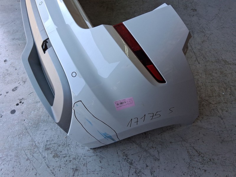 Recambio de paragolpes trasero para skoda kamiq (nw4) 1.0 tsi referencia OEM IAM 658807421A ROZADO 