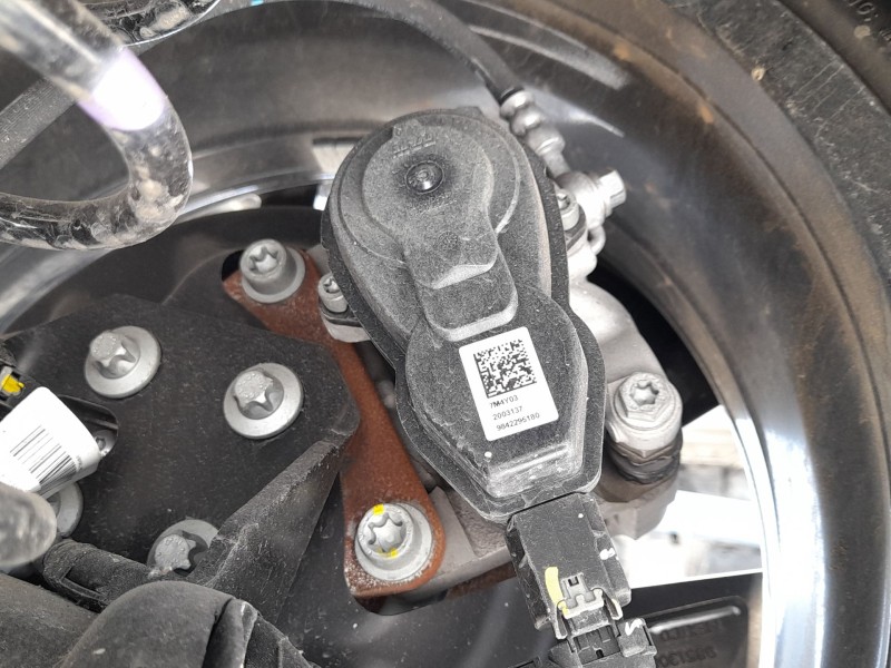 Recambio de pinza freno trasera derecha para peugeot 208 ii (ub_, up_, uw_, uj_) 1.2 puretech hybrid 110 edcs6 referencia OEM IA