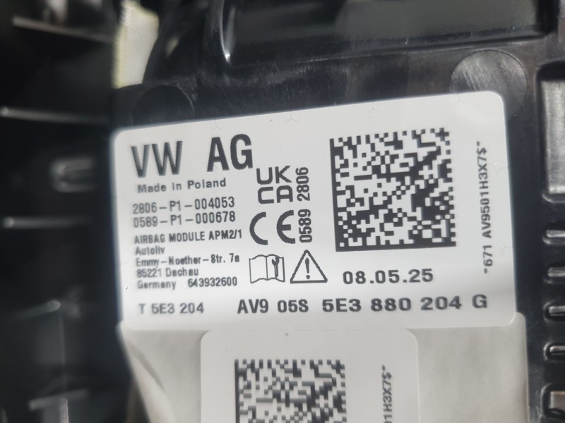 Recambio de kit airbag para skoda octavia iv (nx3, nn3, pv3) 1.5 tsi referencia OEM IAM 5E3880201AD C/SALPICADERO, AIRBAG DE PIE