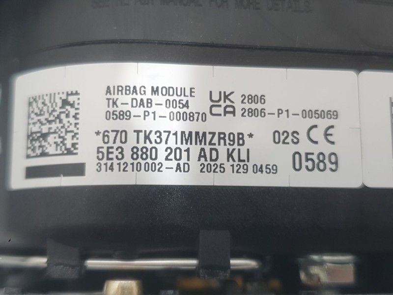 Recambio de kit airbag para skoda octavia iv (nx3, nn3, pv3) 1.5 tsi referencia OEM IAM 5E3880201AD C/SALPICADERO, AIRBAG DE PIE