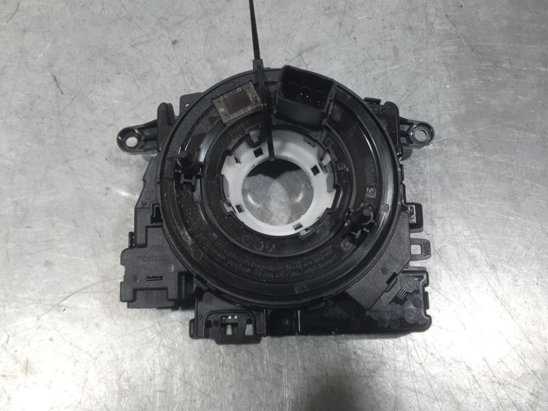 Recambio de kit airbag para skoda octavia iv (nx3, nn3, pv3) 1.5 tsi referencia OEM IAM 5E3880201AD C/SALPICADERO, AIRBAG DE PIE