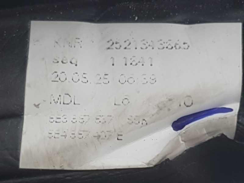 Recambio de retrovisor izquierdo para skoda octavia iv (nx3, nn3, pv3) 1.5 tsi referencia OEM IAM 23436027E  