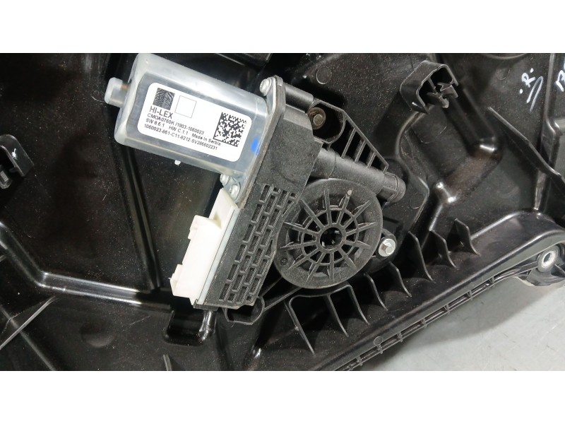Recambio de elevalunas delantero derecho para bmw 1 (f40) 116 d referencia OEM IAM 51337465248 ELECTRICO 6 PINS 5A011A401