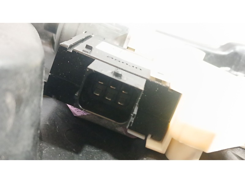Recambio de elevalunas delantero derecho para fiat 500x (334_) 1.0 (334.axn1b) referencia OEM IAM 52070462  