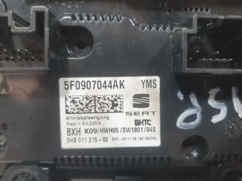 Recambio de mando climatizador para seat leon st (5f8) 1.5 tsi referencia OEM IAM 5F0907044AK  