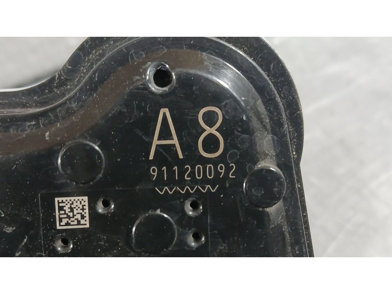 Recambio de cerradura puerta delantera izquierda para toyota prius (_w3_) 1.8 hybrid (zvw3_) referencia OEM IAM 6904042241  9112