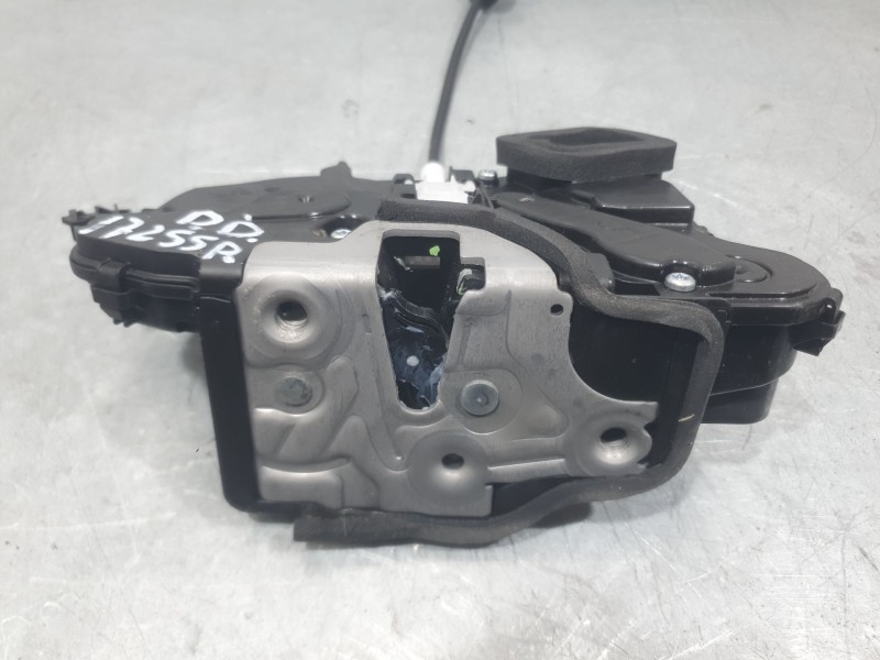 Recambio de cerradura puerta delantera derecha para skoda octavia iv (nx3, nn3, pv3) 1.5 tsi referencia OEM IAM 3J1837016A  