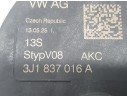 Recambio de cerradura puerta delantera derecha para skoda octavia iv (nx3, nn3, pv3) 1.5 tsi referencia OEM IAM 3J1837016A  