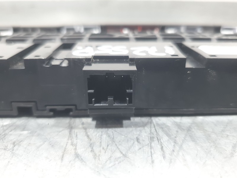 Recambio de mando multifuncion para skoda octavia iv (nx3, nn3, pv3) 1.5 tsi referencia OEM IAM 5E3925200K  