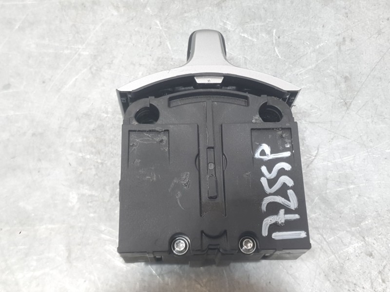 Recambio de palanca cambio para skoda octavia iv (nx3, nn3, pv3) 1.5 tsi referencia OEM IAM 5WA713041M AUTOMATICA 1053799903