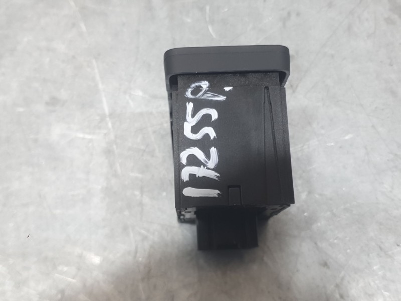 Recambio de palanca freno de mano para skoda octavia iv (nx3, nn3, pv3) 1.5 tsi referencia OEM IAM 6E4927225B  