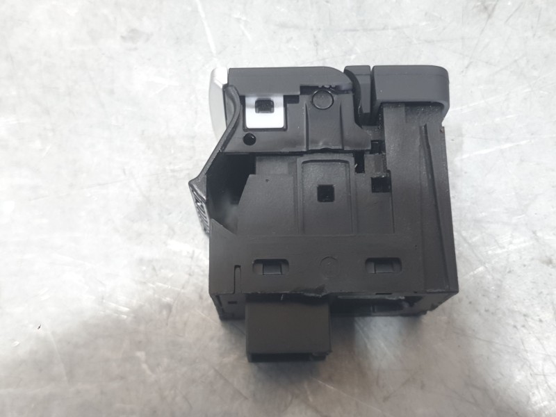 Recambio de palanca freno de mano para skoda octavia iv (nx3, nn3, pv3) 1.5 tsi referencia OEM IAM 6E4927225B  