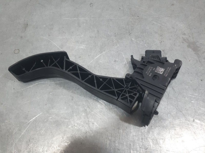 Recambio de potenciometro pedal para skoda octavia iv (nx3, nn3, pv3) 1.5 tsi referencia OEM IAM 6PV01400530  