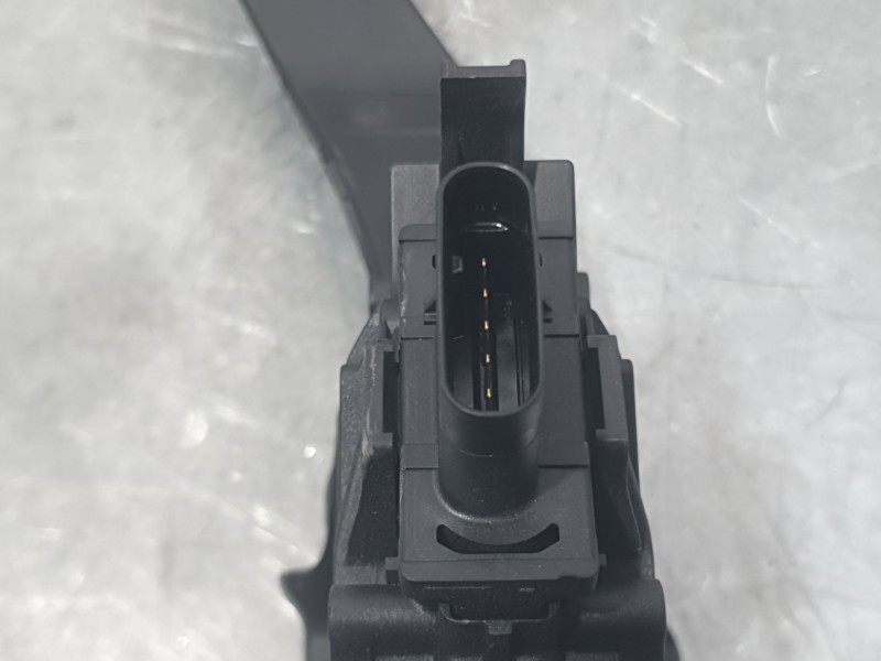 Recambio de potenciometro pedal para skoda octavia iv (nx3, nn3, pv3) 1.5 tsi referencia OEM IAM 6PV01400530  