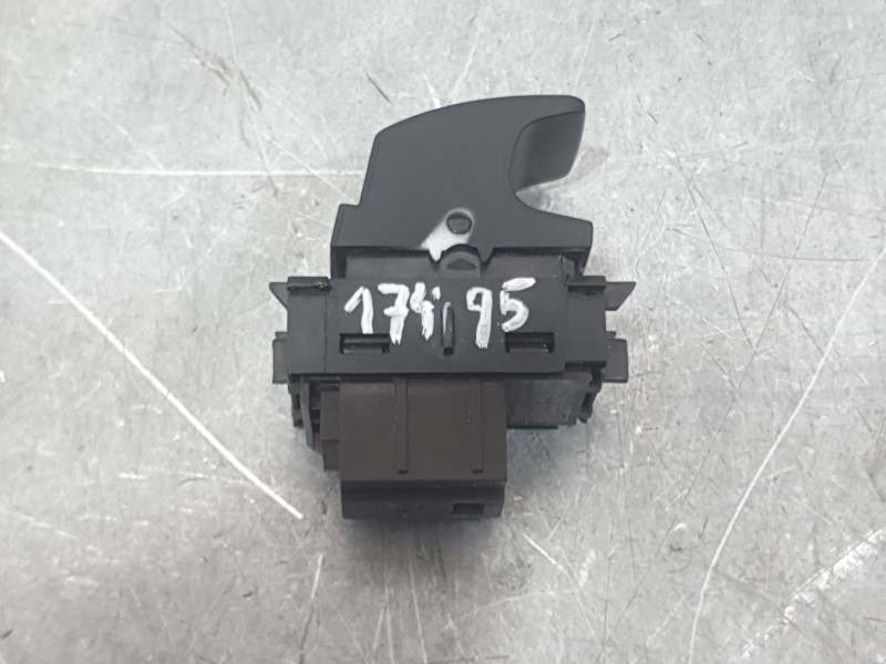 Recambio de mando elevalunas trasero derecho para seat leon st (5f8) 1.5 tsi referencia OEM IAM 5G0959855Q  