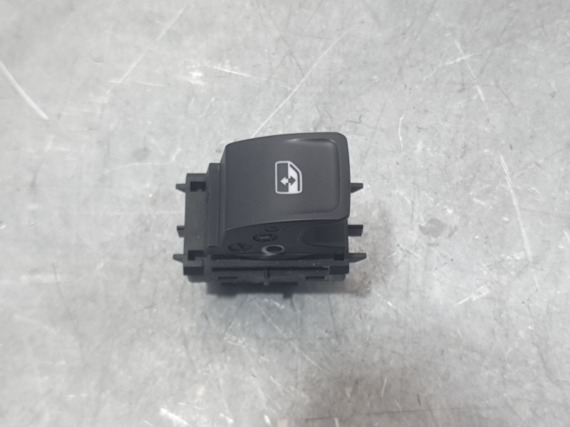 Recambio de mando elevalunas trasero izquierdo para seat leon st (5f8) 1.5 tsi referencia OEM IAM 5G09598550  