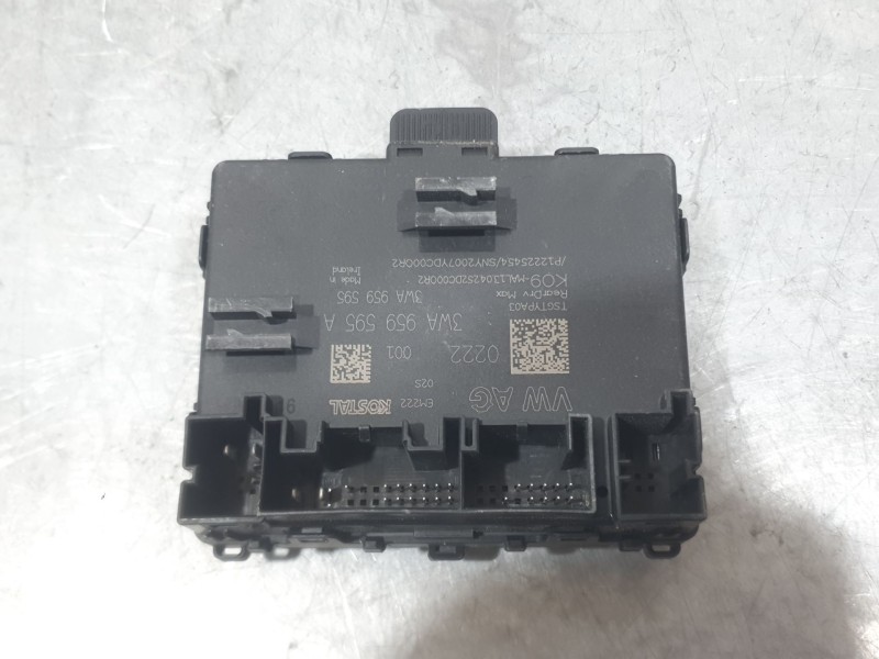 Recambio de modulo electronico para skoda octavia iv (nx3, nn3, pv3) 1.5 tsi referencia OEM IAM 3WA959595A TRASERO IZQUIERDO 