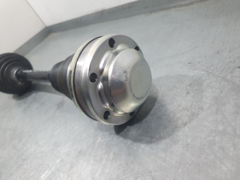 Recambio de transmision delantera izquierda para skoda octavia iv (nx3, nn3, pv3) 1.5 tsi referencia OEM IAM 5Q0407271BT  